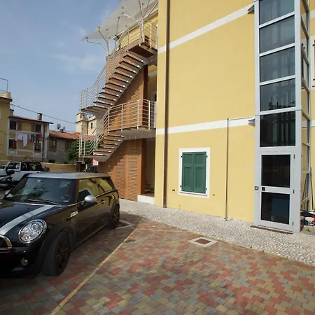 Apartman Creuza De Ma *